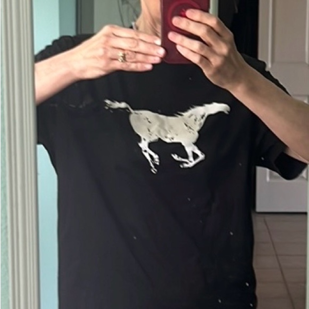 Neil Young 2024 Love Earth Tour Authentic Black T-Shirt -Women size L / Men M